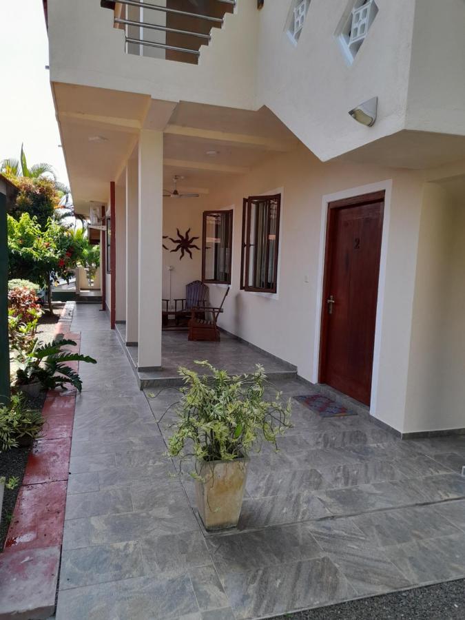 Slg Villa Hikkaduwa Exterior photo