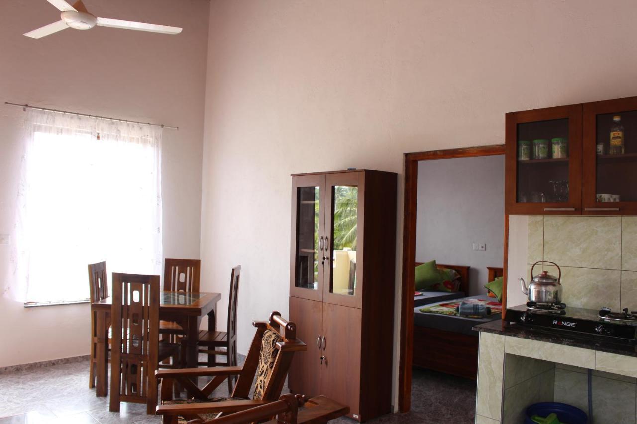 Slg Villa Hikkaduwa Exterior photo